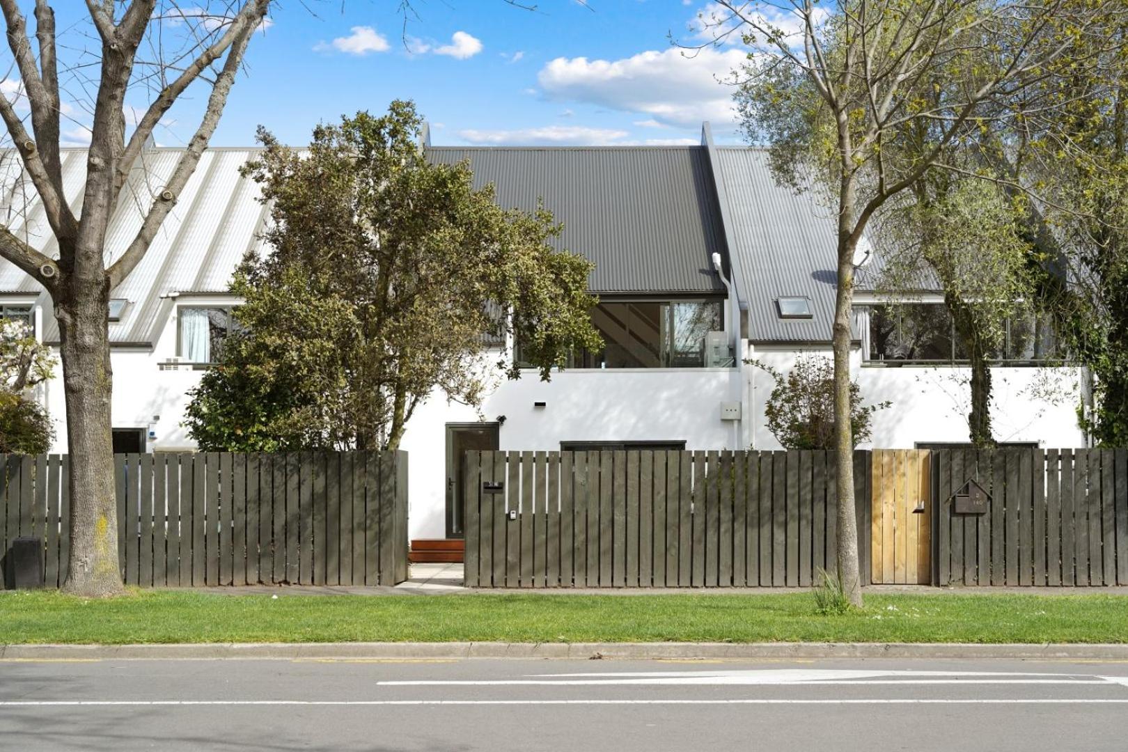 Chester St East - Christchurch Holiday Homes Extérieur photo
